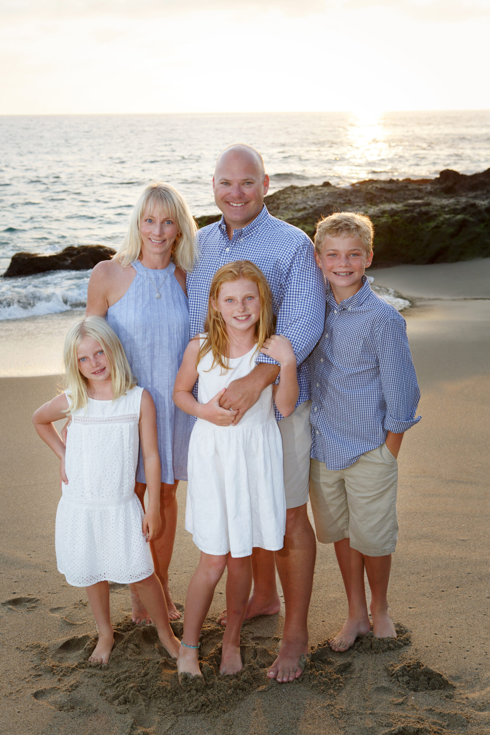 Family Photo Orange County Corona Del Mar Kiss at the beach wedding